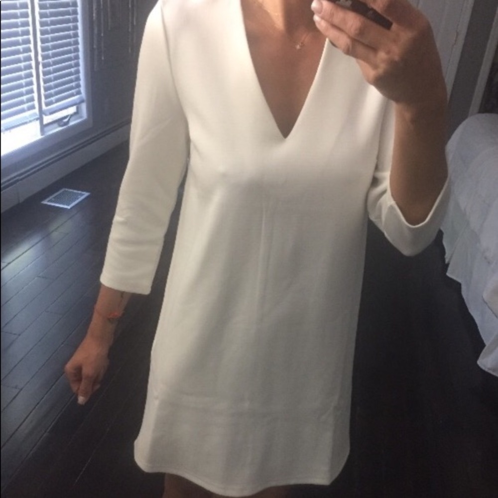 *sold* Beautiful off white shift dress - Picture 2 of 8